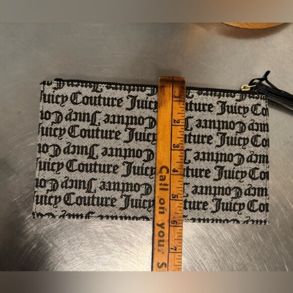 Juicy Couture Goth Stat Blk Peek a Bow wristlet - Picture 7 of 9